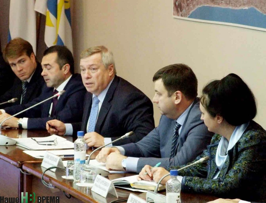 На заседании Совета по инвестициям при губернаторе Ростовской области.