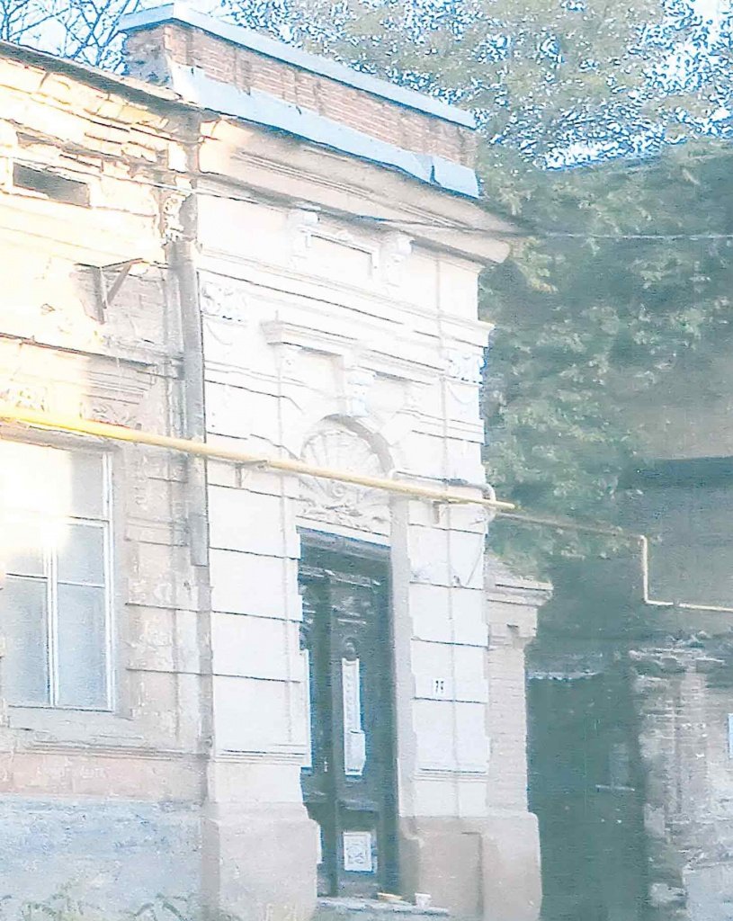 Домовладение ростовского купца Панина. Под охраной – не только дом, но и ажурные кованые ворота.