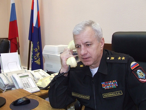 Генерал-лейтенант юстиции Сергей Коломиец: «Порой люди в погонах  тоже просят у батарей тепла...»