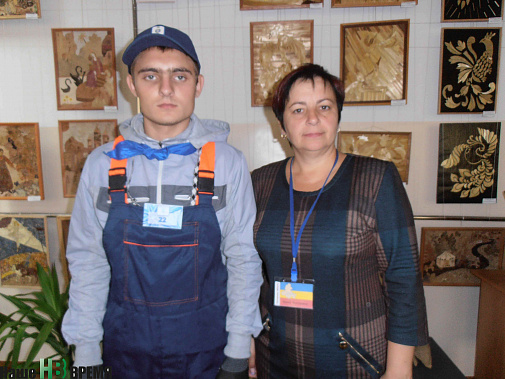 Дима Виноградов и Ирина Маркина вернулись с всероссийского конкурса «Лучший по профессии» с наградами.