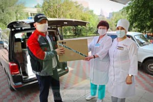 Атоммаш подарил средства защиты медикам и учителям Волгодонска