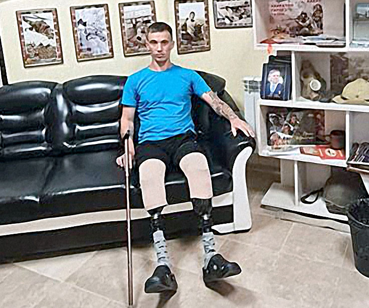 Роман сейчас находится в Центре восстановительной терапии в Крыму. 