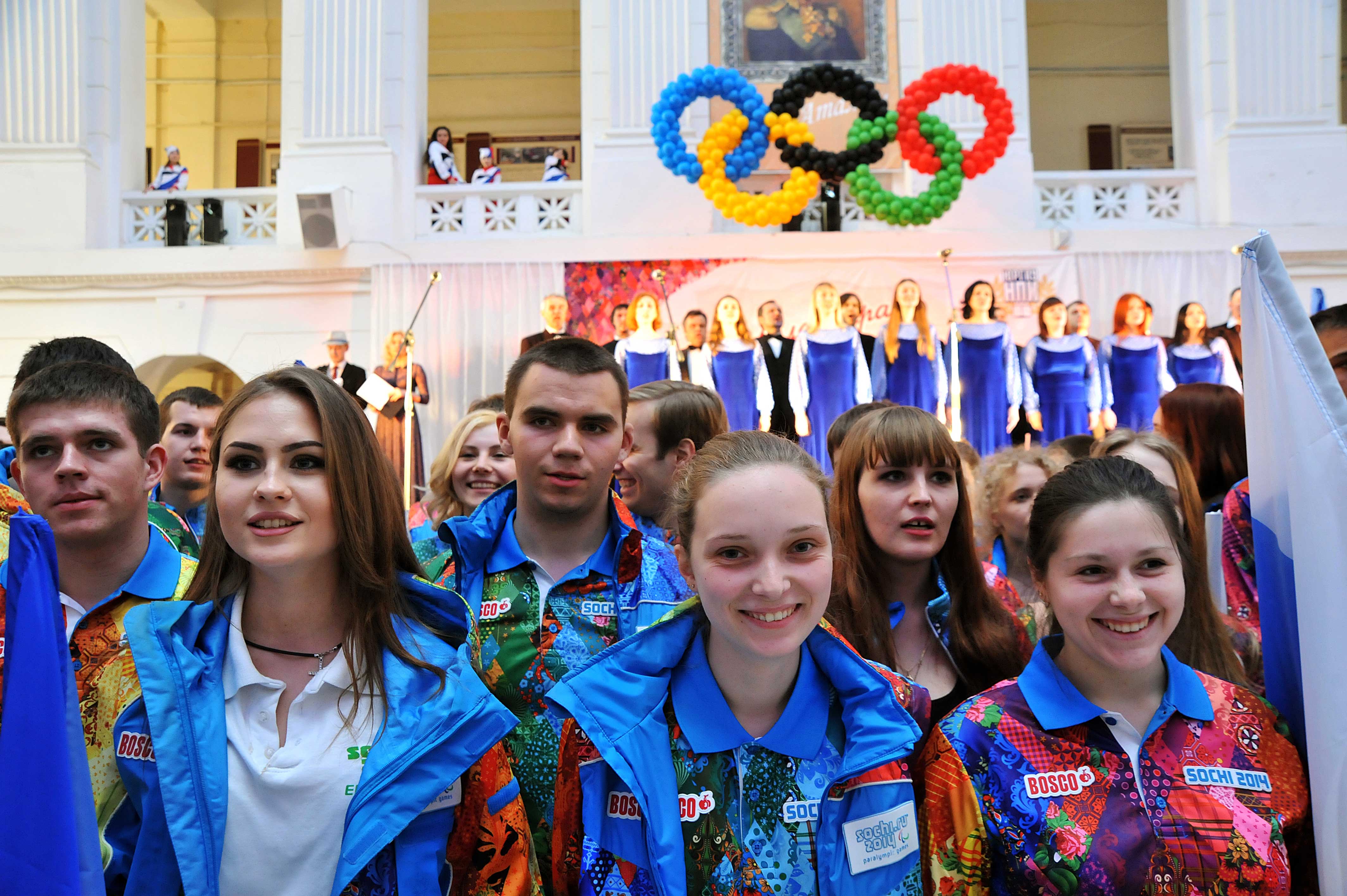 Волонтеры ростовской области. Волонтерский центр ЮРГПУ НПИ 2013 год.