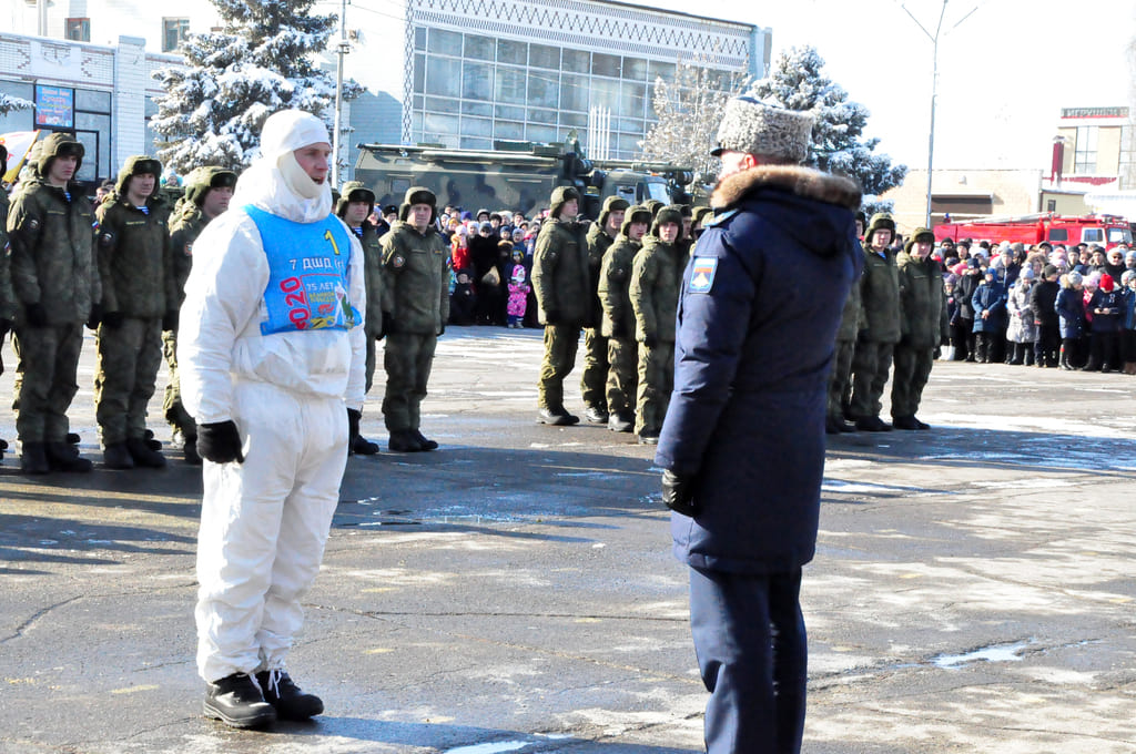 По Ростовской области прошел марш-бросок десантников