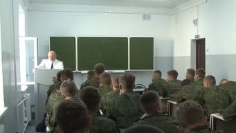 Вместо военных кафедр - военные учебные центры
