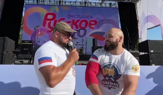 Давид Шамей байкер