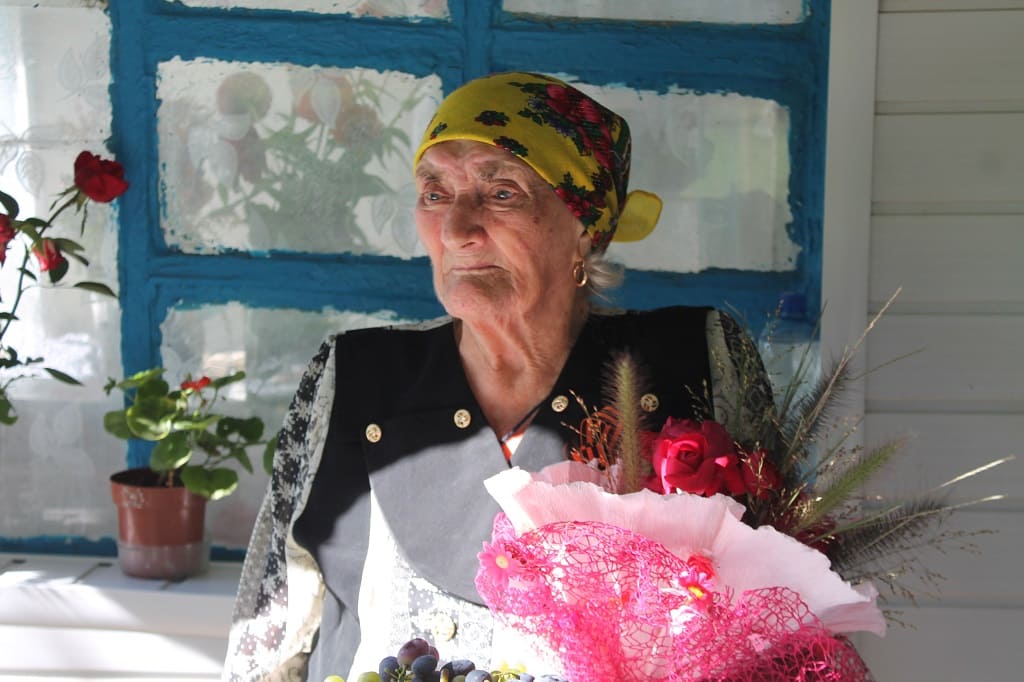 Празднует  90-летие читательница «Нашего времени» («Комсомольца») с полувековым стажем Марфа ПРУДНИКОВА