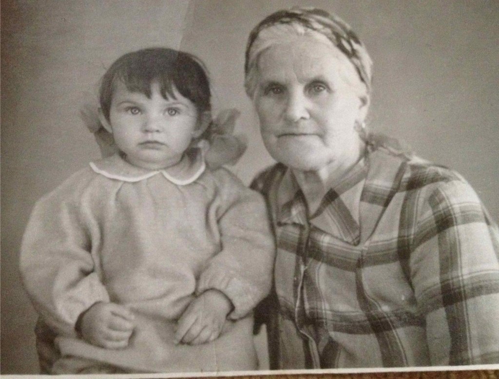 с-прабабушкой-Евдокией-Кузьминичной-Соболевой.jpg с-прабабушкой-Евдокией-Кузьминичной-Соболевой.jpg
