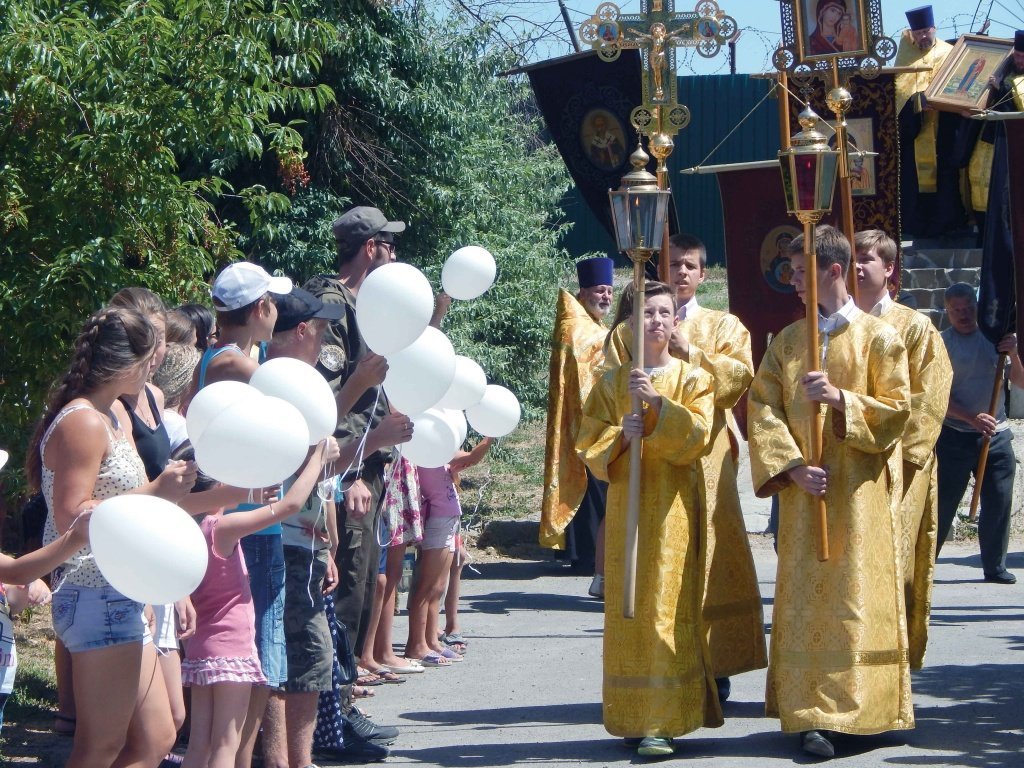 В Пятницкое епархиальное подворье прибыла икона Святого князя Владимира с частицей мощей.