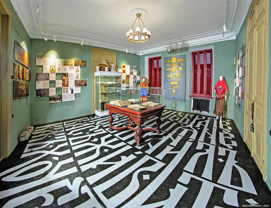 Экспозиционное пространство пока небольшое, но в планах у организаторов его дальнейшее расширение и наполнение новыми экспонатами.