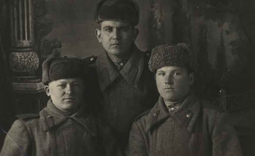 фронтовые-товарищи.jpg фронтовые-товарищи.jpg