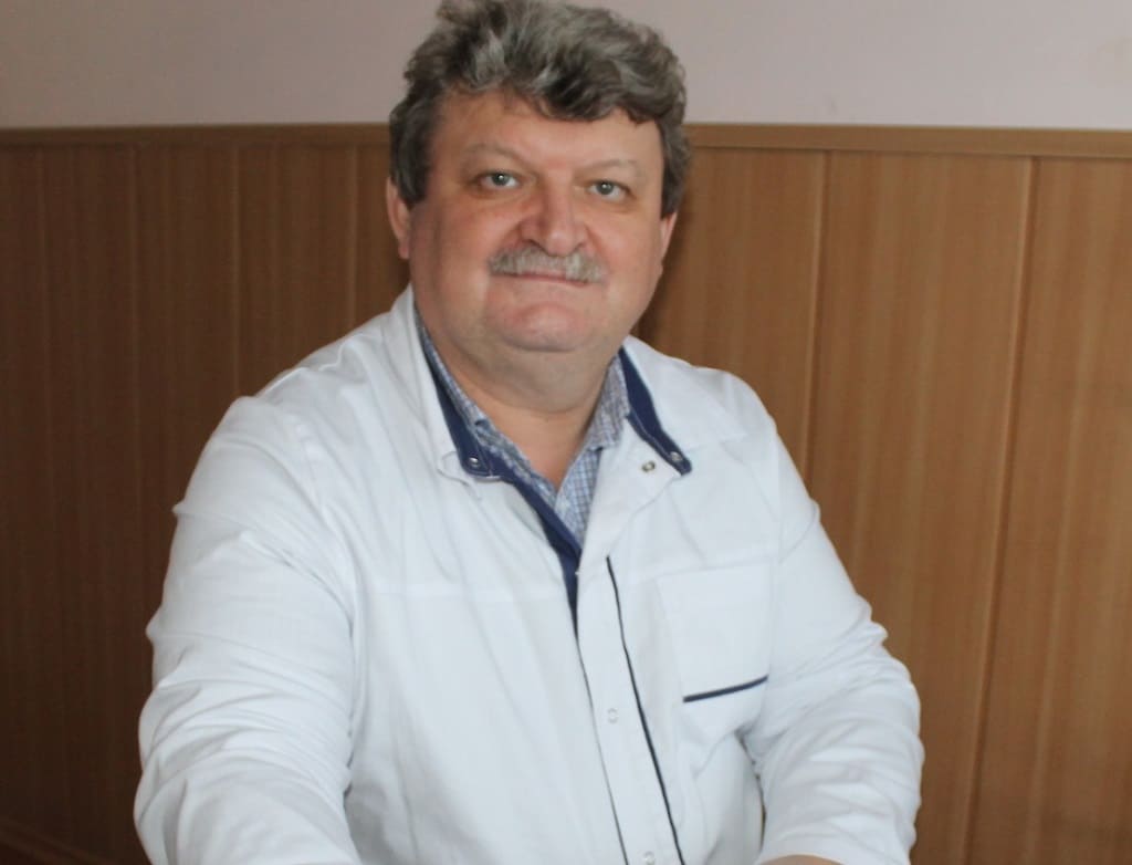 Врач анестезиолог-реаниматолог Геннадий Калюжнов, проработал в красной зоне почти год.