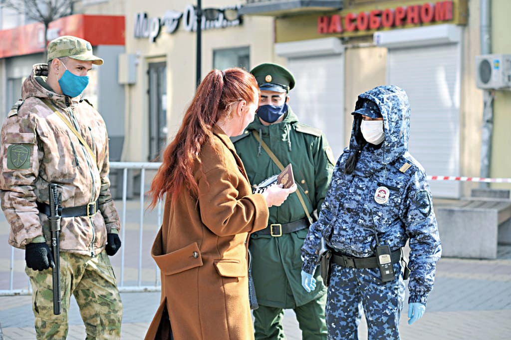 COVID-19, первые дни пандемии. COVID-19, первые дни пандемии.