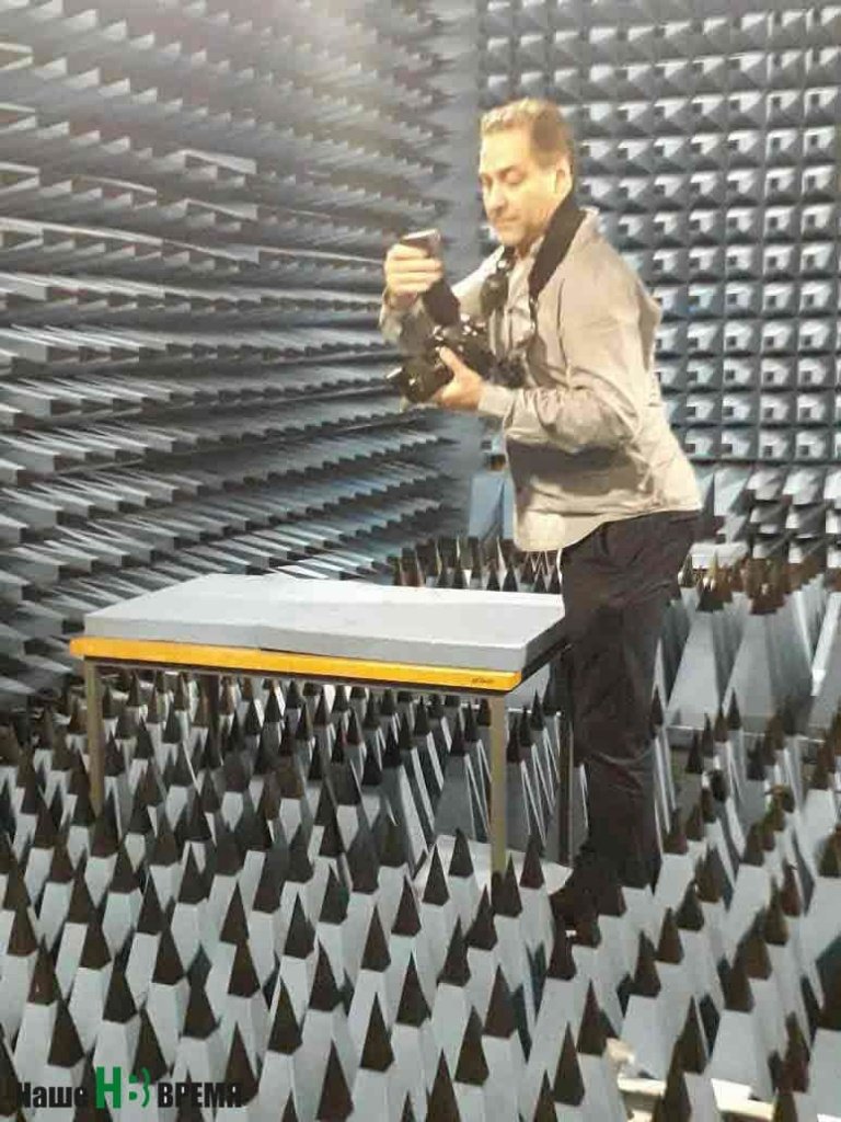 Отдел по проверке и калибровке антенн.