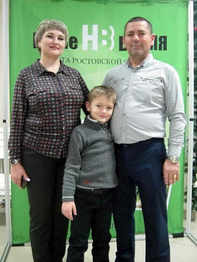 Видеоприветствие Виктории ГЕРАСЬКИНОЙ стало сюрпризом для родителей и брата. Видеоприветствие Виктории ГЕРАСЬКИНОЙ стало сюрпризом для родителей и брата.