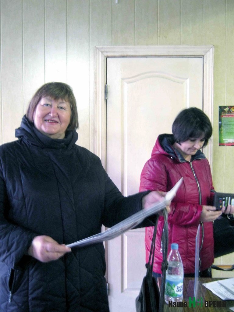 Людмила Дегтярева не изменяет газете с комсомольской юности.