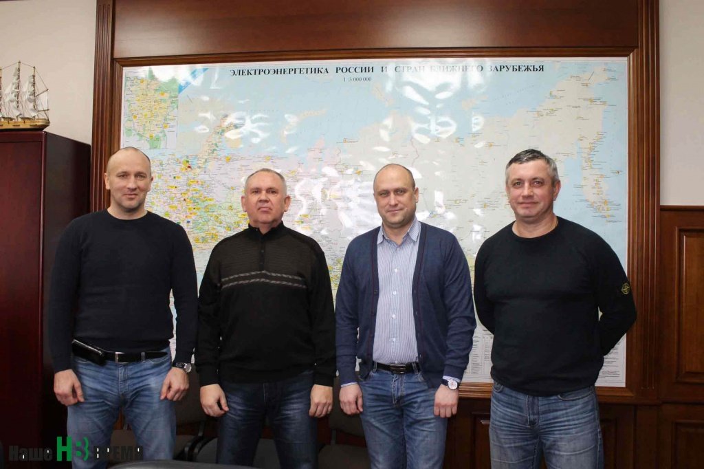 Команда фонда «Спасение и сохранение Цимлянского водохранилища» ждет поддержки и готова действовать: Андрей НЕПРИН, Юрий МЕДВЕДЕВ, Дмитрий ЕВСЕЕВ и Алексей КЛИМЕНКО знают, как спасти Цимлу, сэкономить государству 22 миллиарда рублей, отказавшись от строительства Багаевского гидроузла, почистить малые реки и Дон.