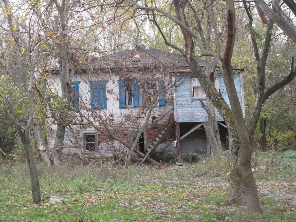 На-2-этаже-этого-дома-спасалось-18-хуторян,-в-т-ч--старики-и-дети-сокр.jpg На-2-этаже-этого-дома-спасалось-18-хуторян,-в-т-ч--старики-и-дети-сокр.jpg