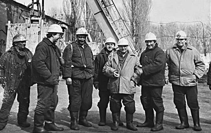 90-е годы. Во время визита в «Ростовуголь» министра топлива и энергетики Ю. ШАФРАННИКА и руководителя Росугля Ю. МАЛЫШЕВА.