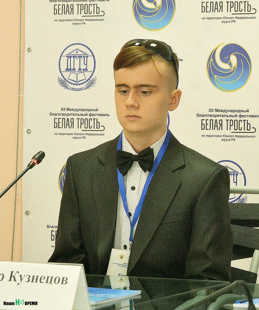 Виктор КУЗНЕЦОВ Виктор КУЗНЕЦОВ