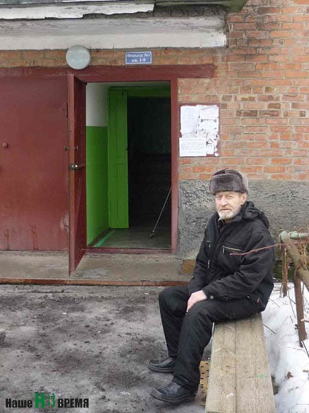 Валерий Васильевич тоже имеет возможность не оставаться в четырех стенах квартиры. Валерий Васильевич тоже имеет возможность не оставаться в четырех стенах квартиры.