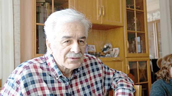 Георгий ХАЗАГЕРОВ, доктор филологическихнаук, профессор. Георгий ХАЗАГЕРОВ, доктор филологическихнаук, профессор.
