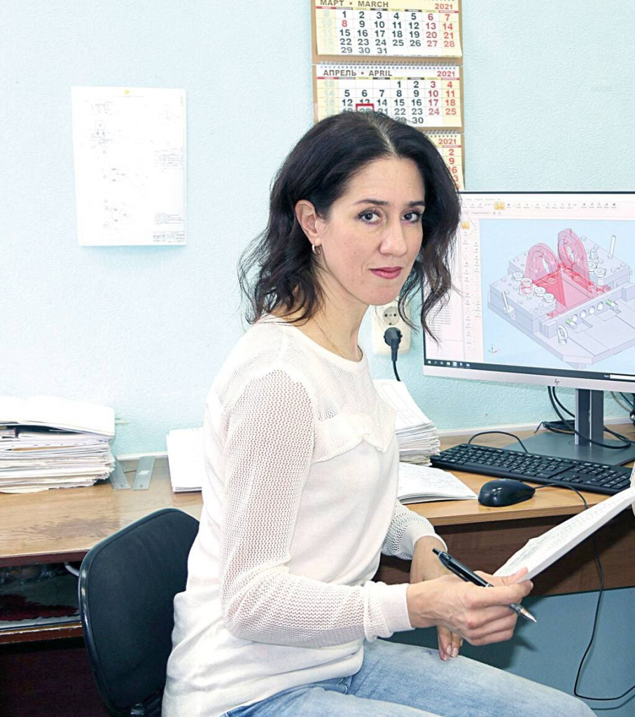 Виктория Сергеевна Муравьева, ведущий инженер – конструктор отдела опытных электровозов и экспорта НЭВЗа: