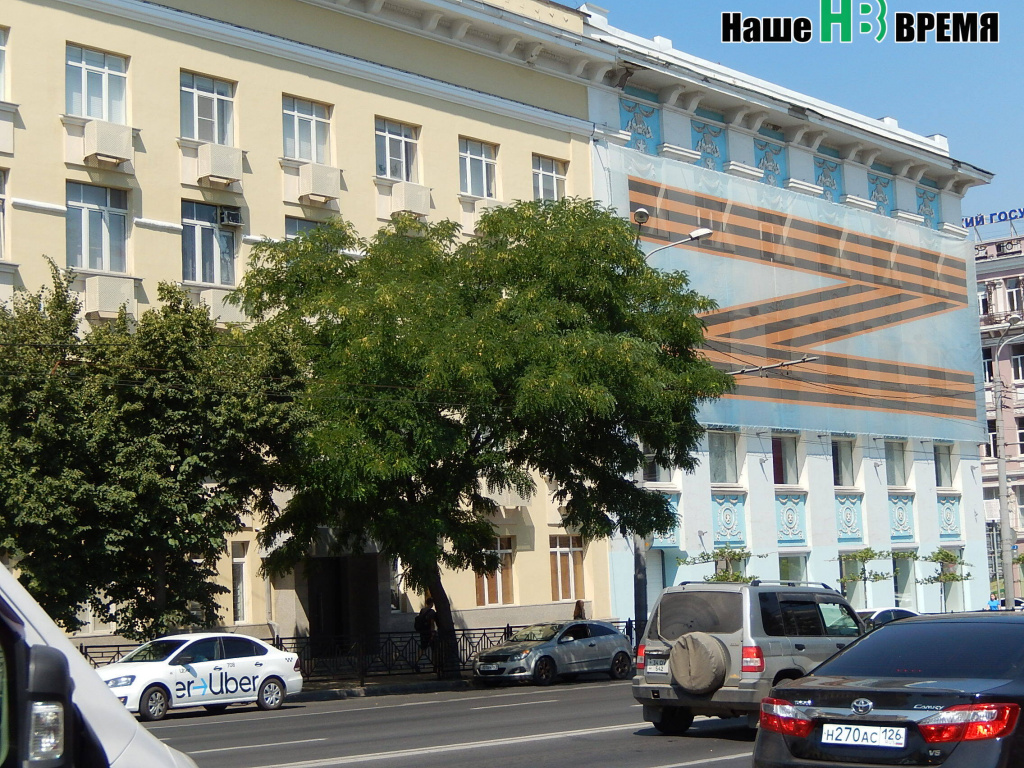«Жаркое» и «прохладное» здания.jpg