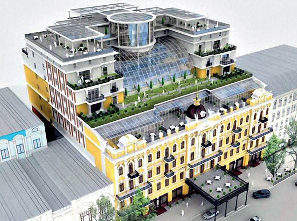 Проект, который предполагал строительство на месте гостиницы торгового центра и 8-этажного жилого дома со стороны ул. Шаумяна, был отвергнут региональным министерством культуры.