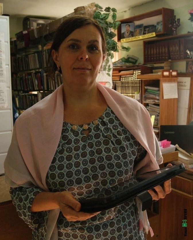 Наталья Пасикова — контролер. По дворам не ходит, отчитывается перед районными статистиками за сбор информации.