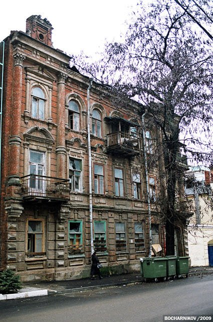 «Водолечебница и гостиница доктора И.Г. Рындзюна», Социалистическая, 94. Постройка конца XIX века. Разобрано в 2013 году.