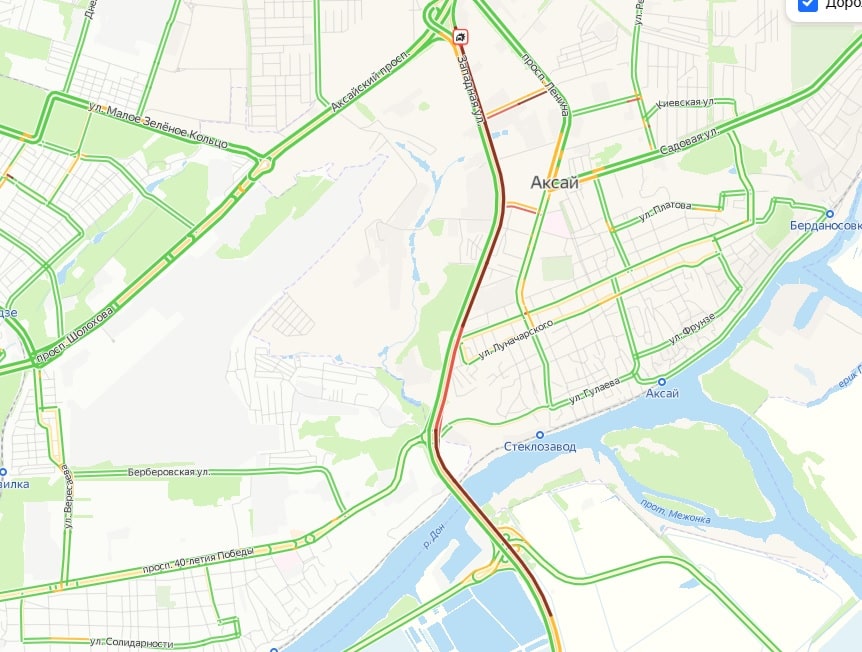 Пробка на трассе М-4 Дон в районе Аксая