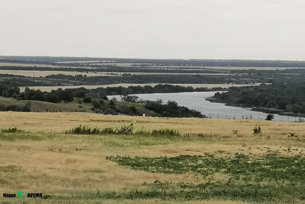 Старозолотовский утопает в зелени. Старозолотовский утопает в зелени.