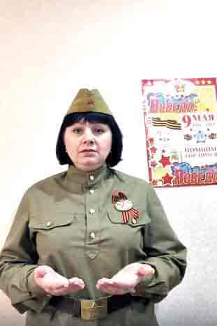 Наталья Шарова, х. Николаевский, Пролетарский район. Стихотворение Андрея Дементьева «Баллада о матери»: