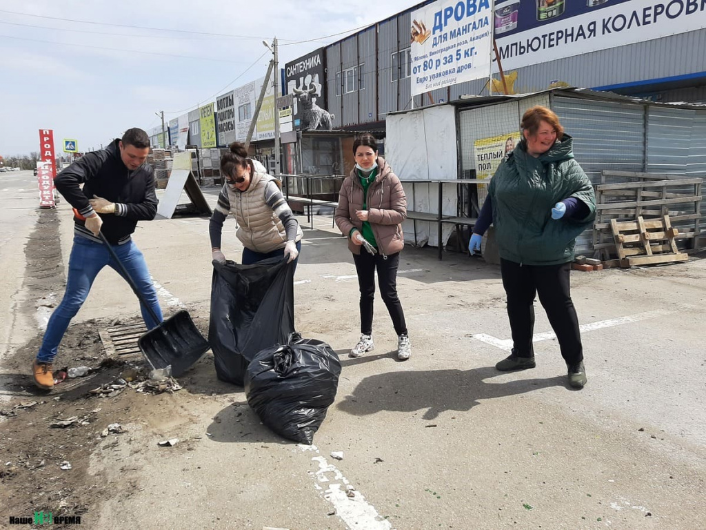 На «Атланте» проводятся субботники, территория всегда в полном порядке.