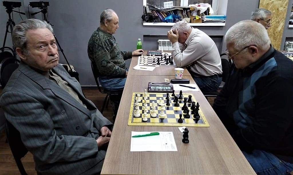 Виктор Лиденбаум (Ростов-на-Дону) - Александр Воробьев (Морозовск)