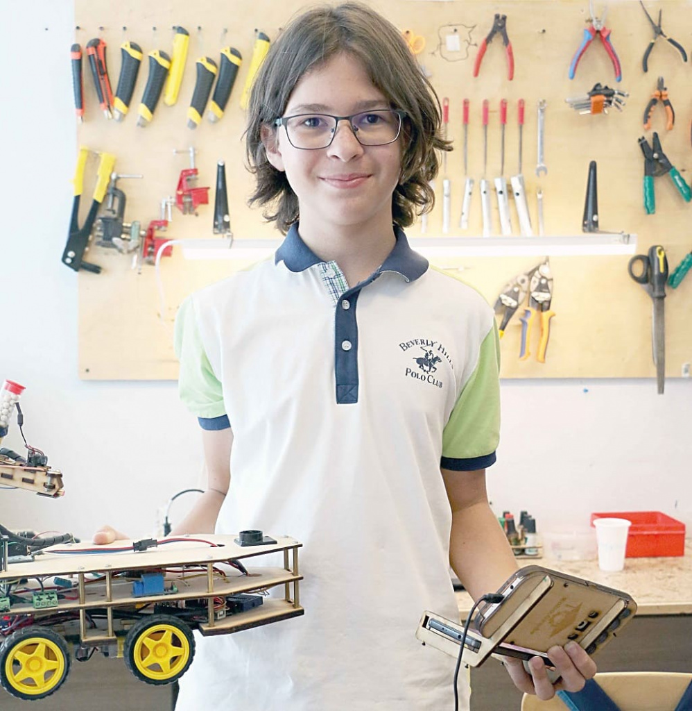 Алексей ЛАЩИКОВ,12 лет Алексей ЛАЩИКОВ,12 лет