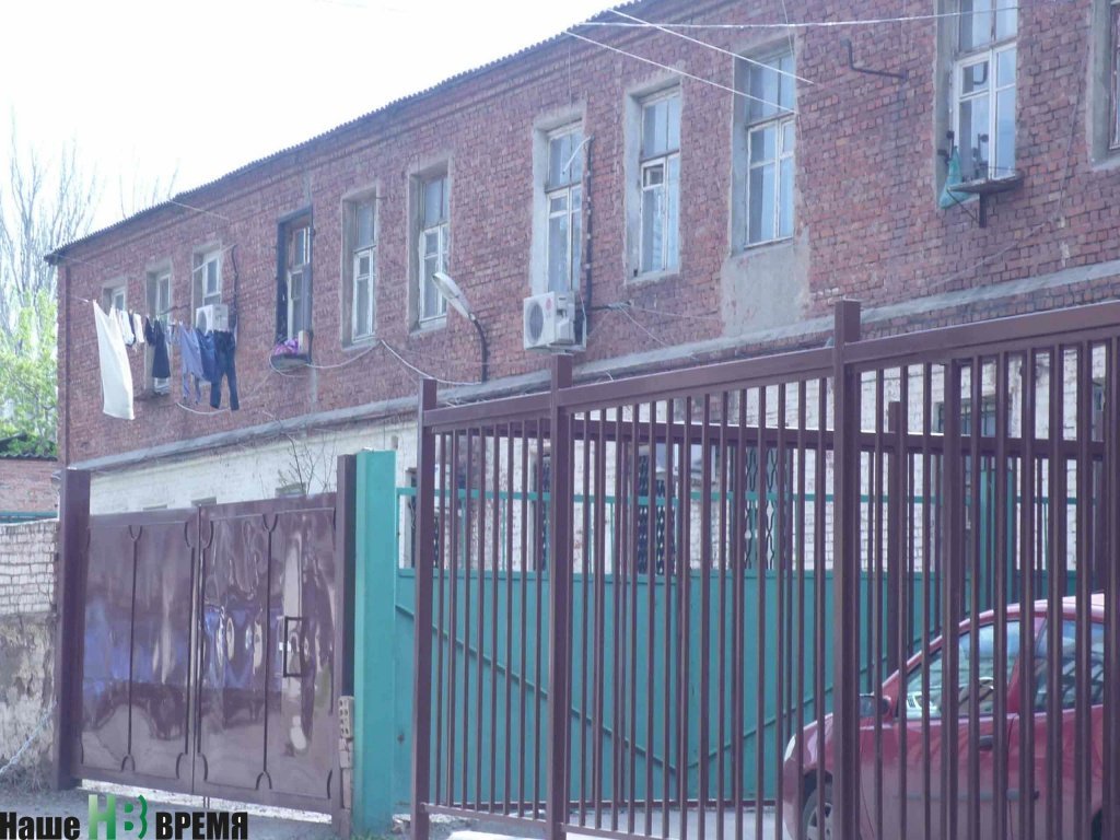 В этом доме все смешалось.