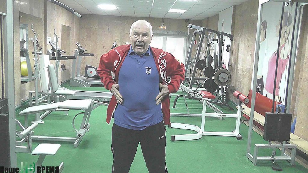 Заведующий спортивным комплексом Анатолий Никитенко.