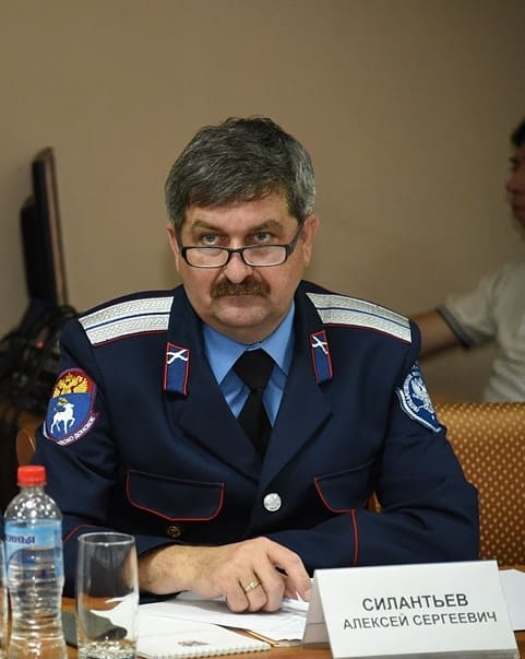 Исполняющий обязанности начальника штаба — заместителя войскового атамана, есаул Алексей СИЛАНТЬЕВ