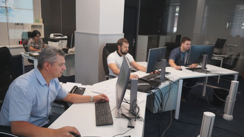 Ситуационный аналитический центр НЭВЗа - настоящий штаб цифрового управления производством.