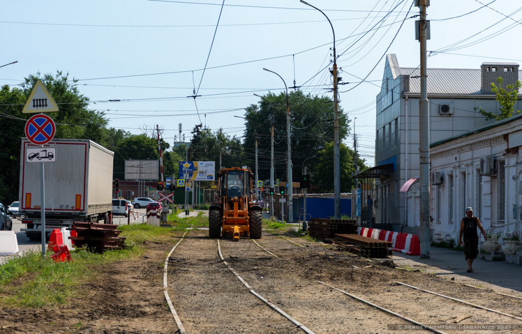 Один из участков реконструируемой трамвайной линии.