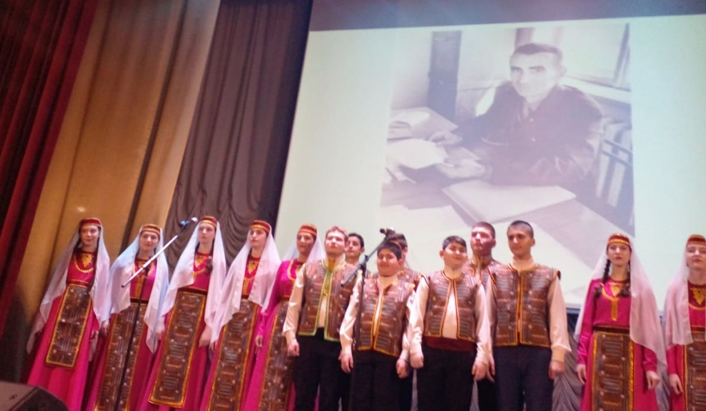 Фрагмент вечера