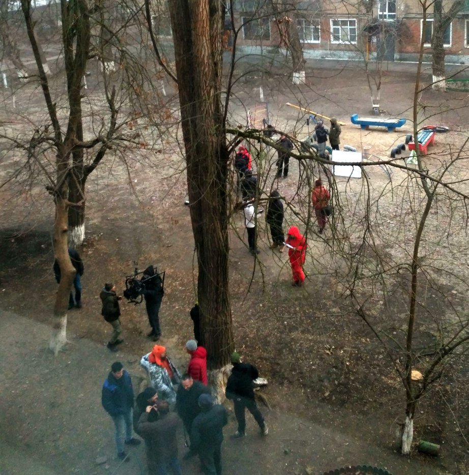 Съемочное утро в Батайске началось с многократных репетиций