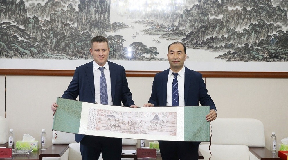 Побратимы 2.jpg Побратимы 2.jpg