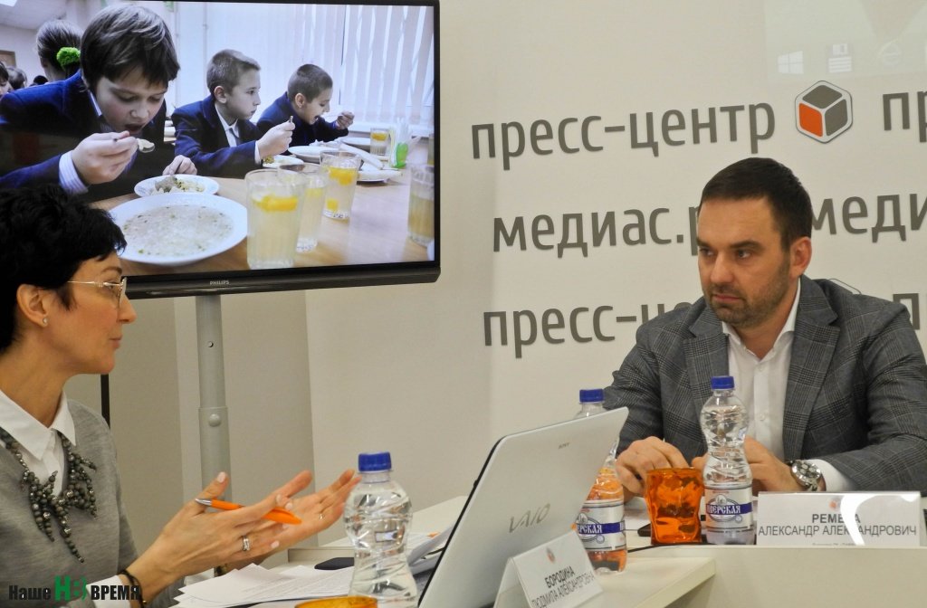 Директор ГК «Тавр»: «Что за «ГОСТовские» сосиски едят наши школьники, если они по стоимости выходят втрое дешевле продукции крупного предприятия?»