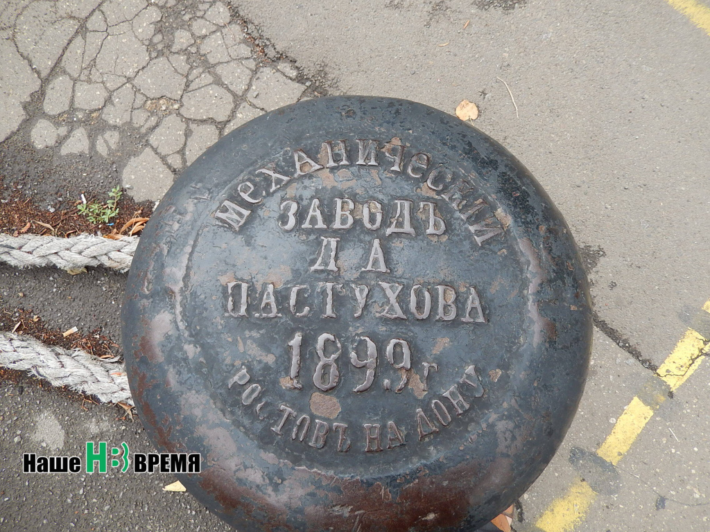 Скоpо наши молодцы все шваpтовые концы Намотают на кнехты и пpичалят коpабли.jpg