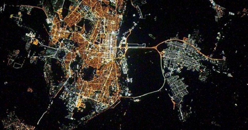 Супергород космос.jpg