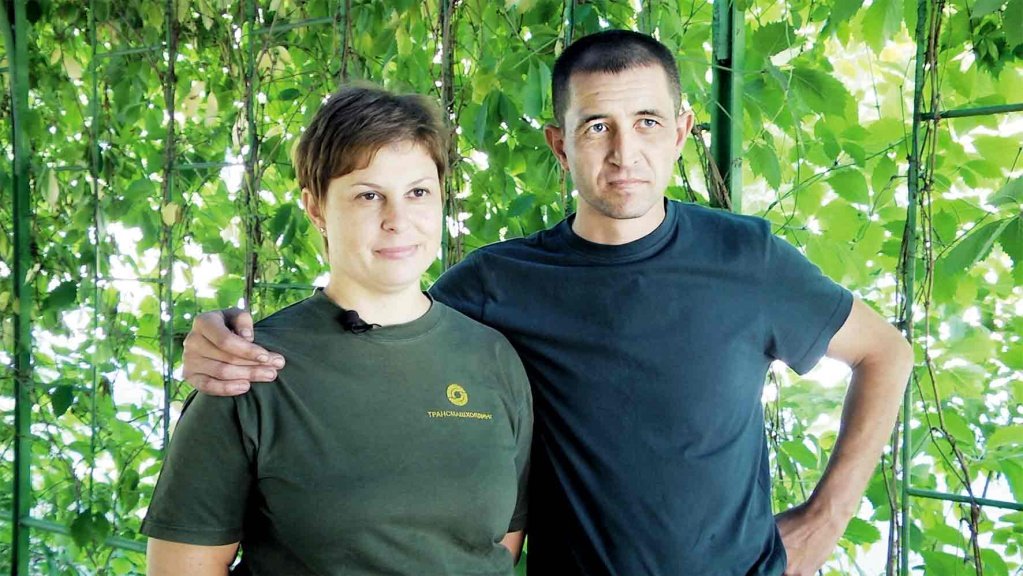 Владимир и Лали Титоренко, работники кузнечного цеха. В браке 15 лет. 