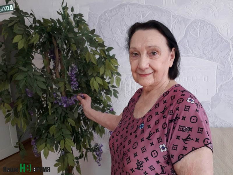 Обаятельная и привлекательная Екатерина ЮРОВА. Обаятельная и привлекательная Екатерина ЮРОВА.